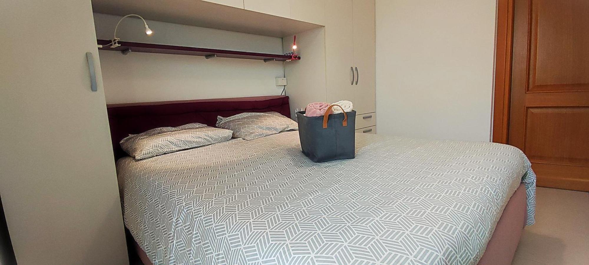 Apartment Certosina Rom